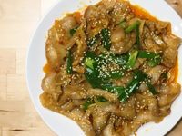 蔥爆辣炒肉片