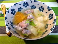 鳳梨苦瓜排骨湯