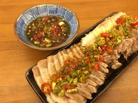 免開火蒜泥白肉