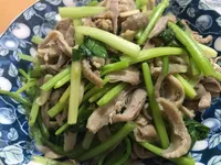 藍家小館-芹菜炒雞肉絲