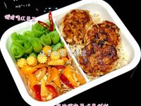 蔬菜雞肉排便當