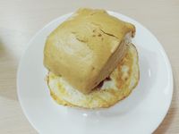黑糖饅頭夾蛋