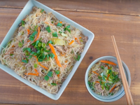 肉絲炒米粉