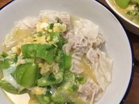 絲瓜雞蛋餛飩
