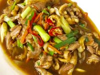 蒜苗雞肉片