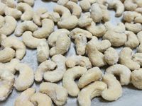 掛霜腰果