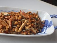 乾鍋炒黃豆