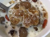 桃膠奶奶甜湯