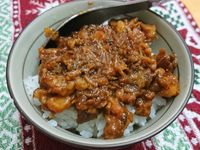 滷肉飯