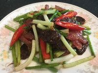 臘味炒蒜苔
