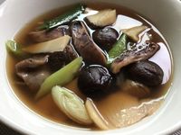 魷魚蒜湯