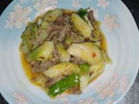 羊肉炒球芽甘藍
