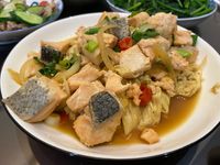 豆包炒鮭魚