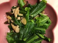 山蘇炒香菇