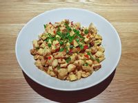 泡椒炒雞丁
