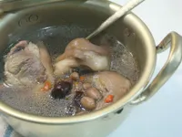 花生豬腳湯