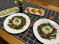蔥爆牛肉飯