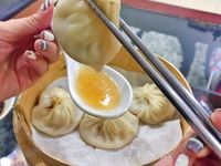 小籠湯包
