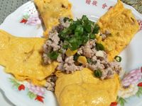 肉末淋蛋餃