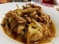 洋蔥炒肉片