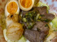 蔥燒牛小排丼