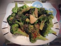 鮮脆麻油炒綠花椰菜🥦
