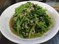鮪魚拌莧菜