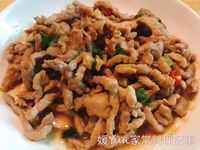 。椒鹽肉絲。