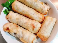 泰式炸春捲ปอเปี๊ยะทอด