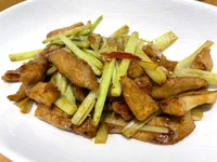 芹菜炒松阪肉