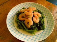 清炒蝦仁豆苗