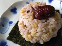 魚卵口感的五穀飯