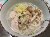 鮮菇雞湯麵