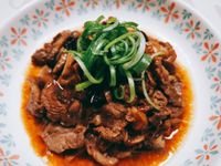 草菇爆羊肉