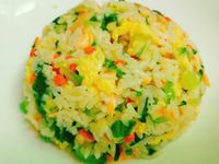 鮭魚菇菇拌飯