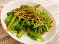 魩仔魚炒青椒