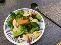 青花菜炒白菇