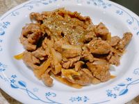 洋蔥炒牛肉