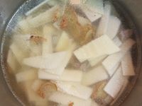 鮮筍排骨清湯