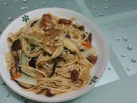 香腸什錦炒麵