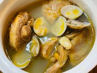 蒜頭蛤蠣雞湯