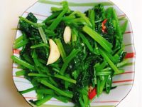 清炒菠菜