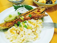 醬燒靖魚+泡菜燉菜+蘿蔔玉米湯