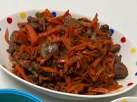 家常牛肉炒紅蘿蔔絲