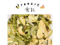 酸菜炒素麵腸