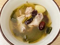 狗尾草雞湯