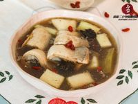 【老菜脯西瓜綿虱目魚湯】大暑節氣湯頭爽口