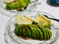 辣味麻醬酪梨