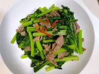 芥蘭炒牛肉