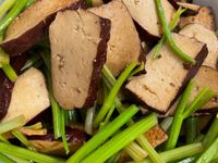藍家小館-香芹炒豆乾